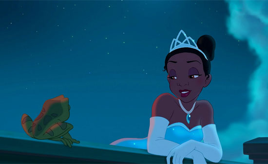 Tiana chatting with frog Naveen on the balcony
